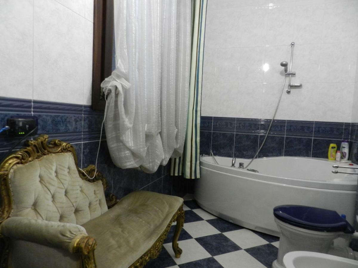 B&B Venezia Le Tre Rose Местре Екстер'єр фото
